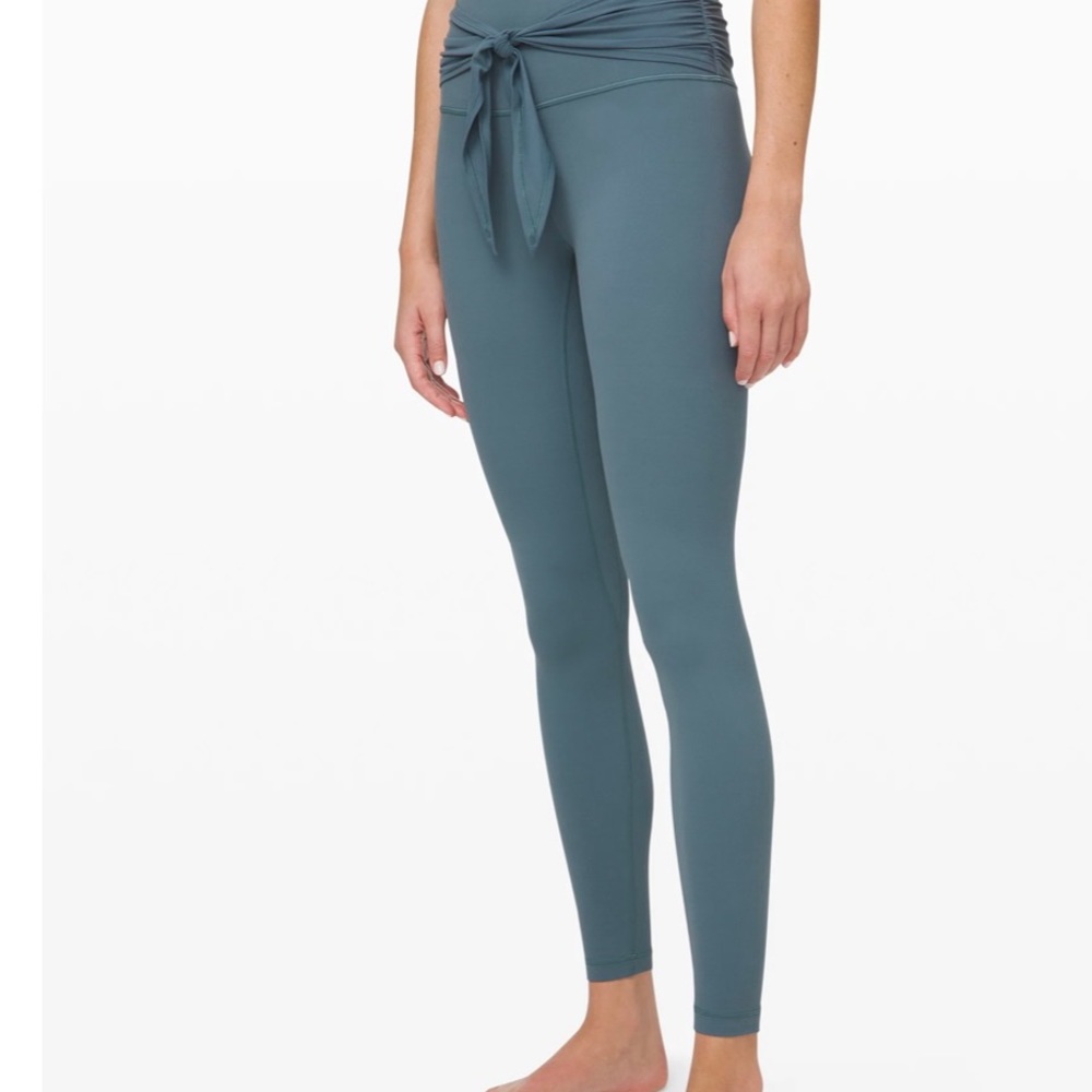 NWT- Lululemon Align Pants/Leggings Wrap Sz. 4